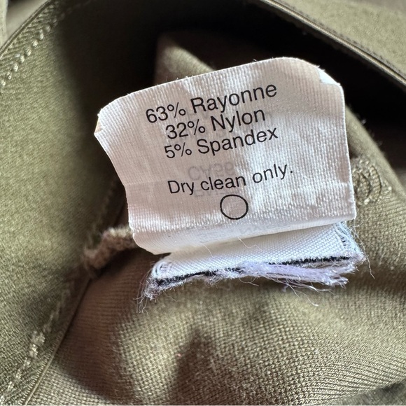 J Crew Olive Green Pixie Pant In Stretch Pointe- Back Zipper - Picture 9 of 9